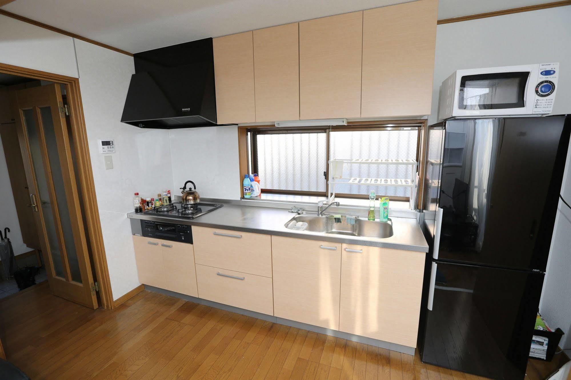 J'S Backpackers Hostel Tokyo Exterior photo